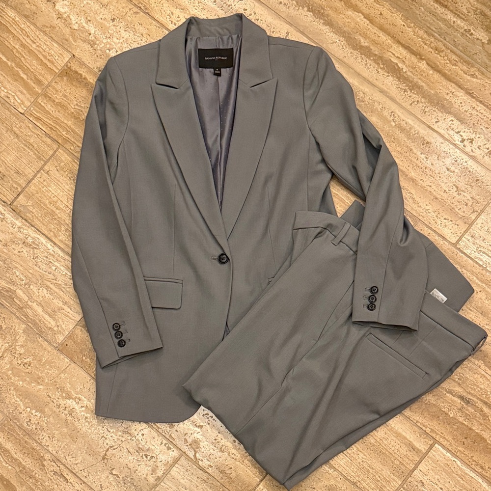 Banana Republic Charcoal Blazer/Suit Jacket and pants
